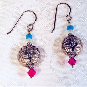 FREE 🎁: Beaded & Silver tone Earrings